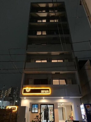 Exterior - Yoshitsuki Hotel (Tokyo)