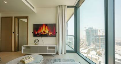 Yogi - Bright Apartment With Panoramic CityScape Views