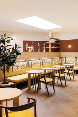 Reception - Maison Arya (Brussels)