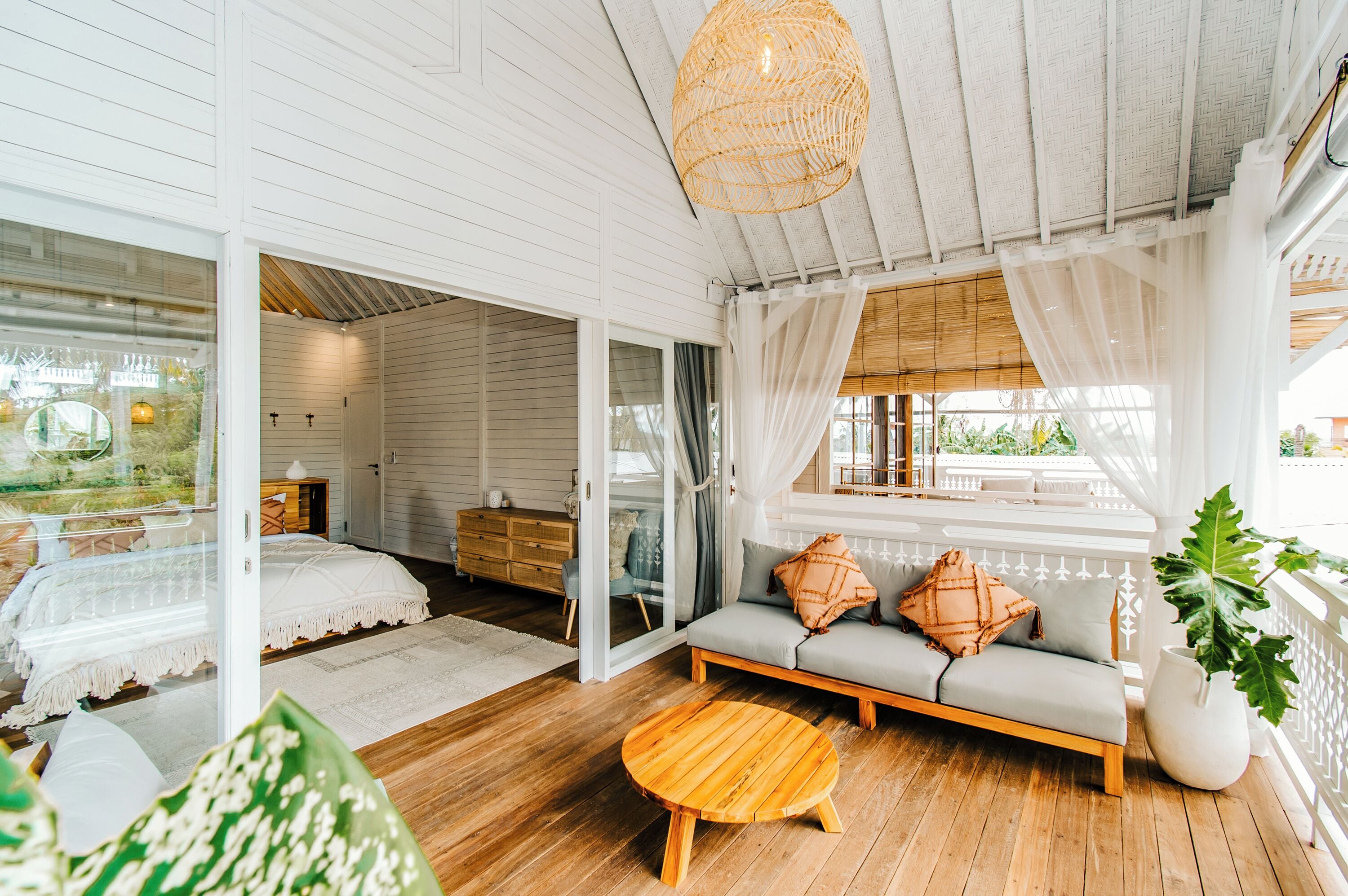 Biệt thự | 2 phòng ngủ, khu vực làm việc phù hợp cho laptop 