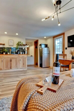 Interior - Elements Modern Cottage | Firepits | Pickleball (Barrett Township)