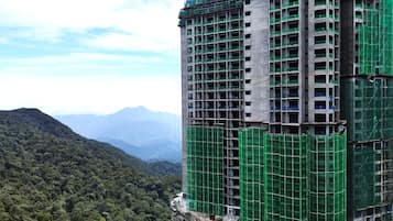 Signature Apartment | Mountain view