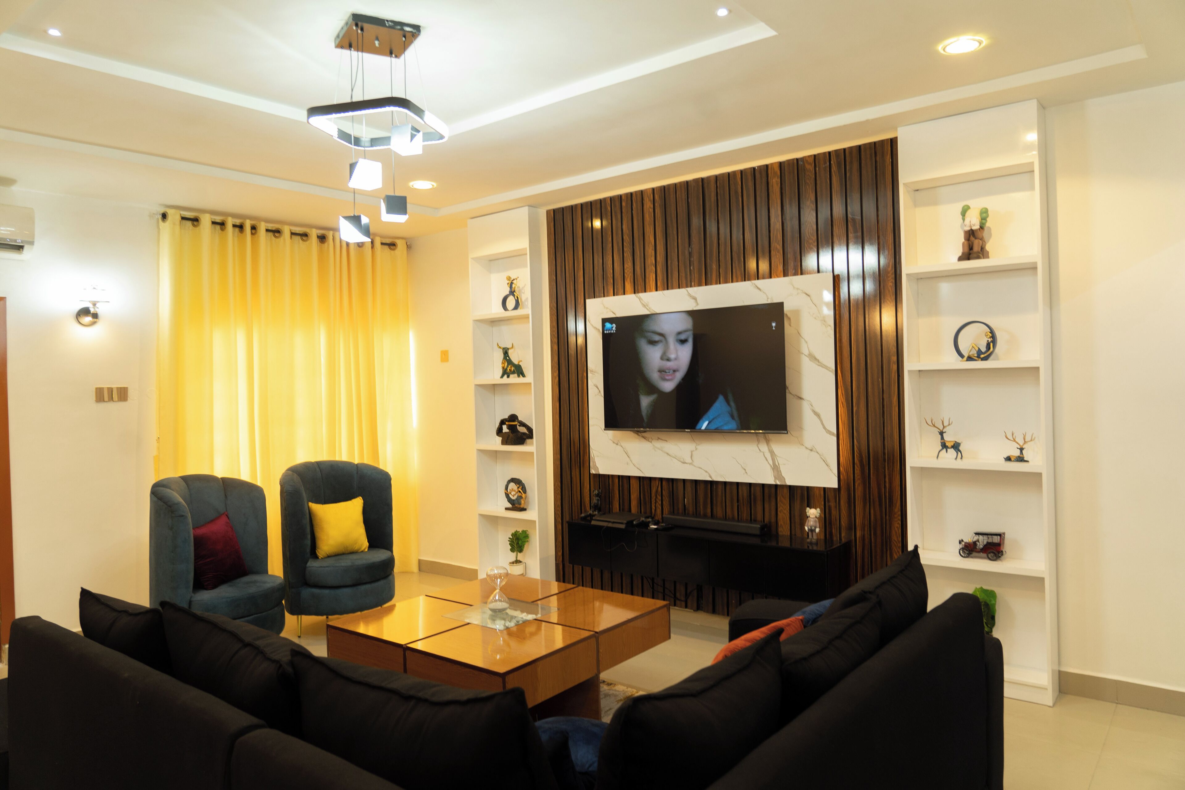 Luxury Apartment | Living area