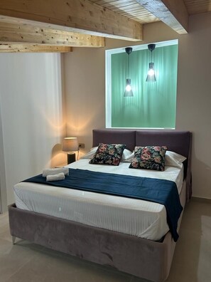 Double Room (LUNETTE) | Premium bedding, Select Comfort beds, individually furnished - La Dimora del Duca (Palma di Montechiaro)