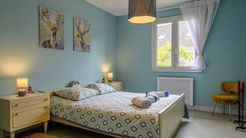 2 chambres, fer et planche Ă repasser, accĂšs Internet, draps fournis