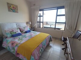 Apartamento familiar | 3 dormitorios, wifi gratis, ropa de cama