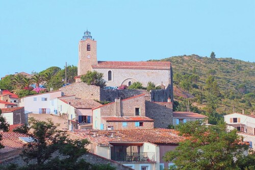 Les Lavandières, village house in the heart of Cathar country