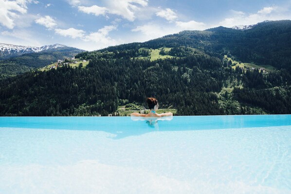 Außenpool, beheizter Pool