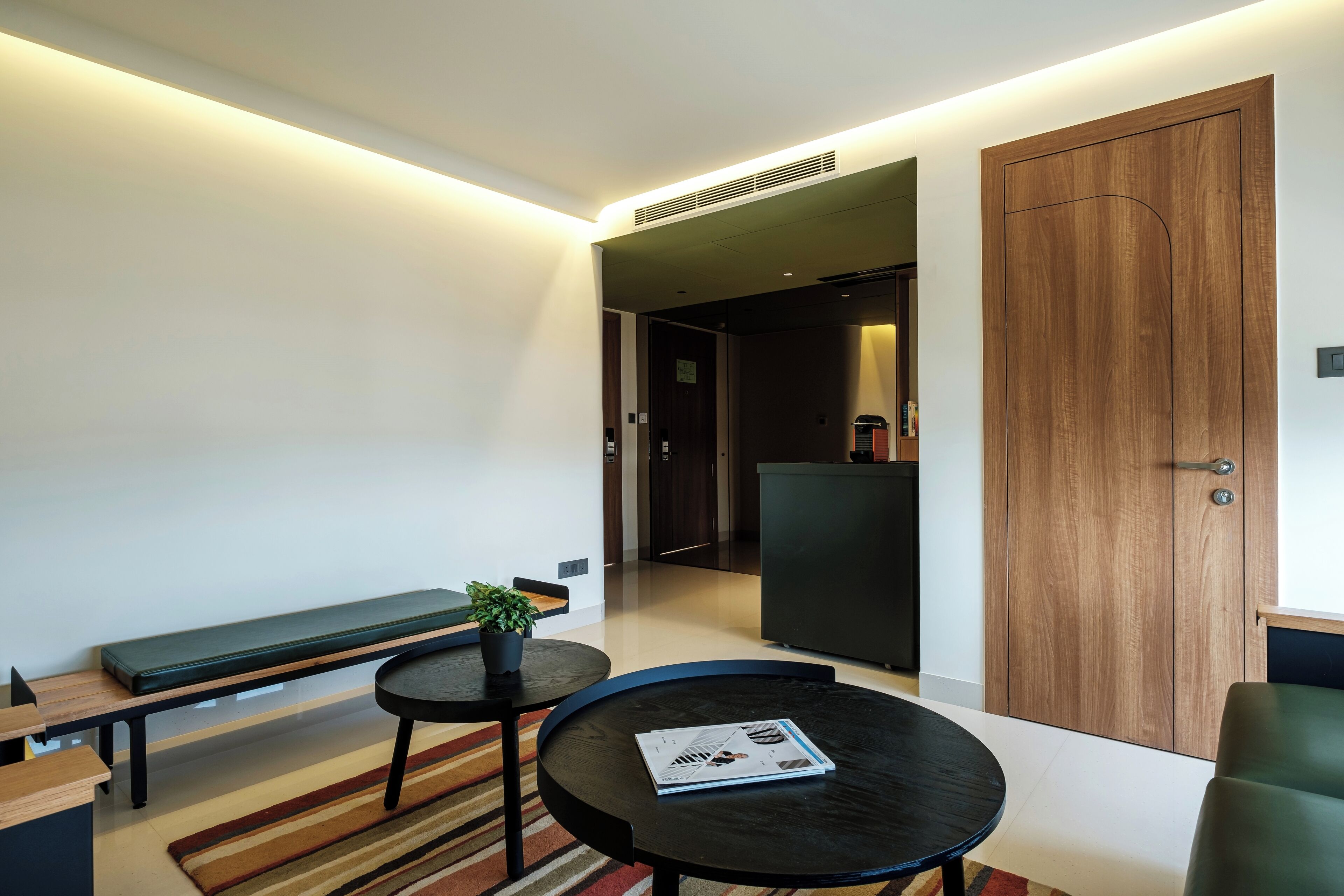 Urban Suite | Living area