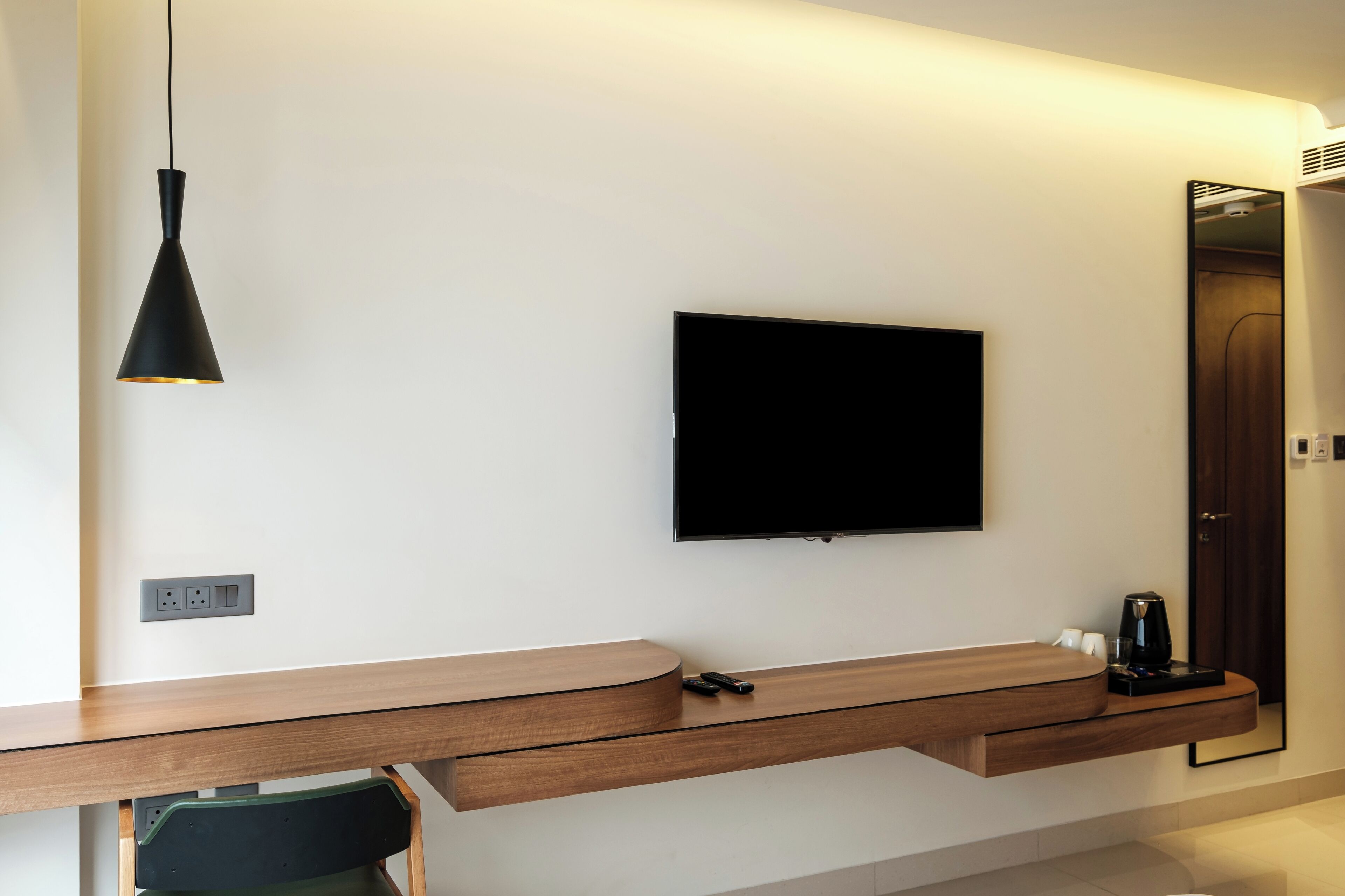 1 bedroom, minibar, in-room safe, laptop workspace