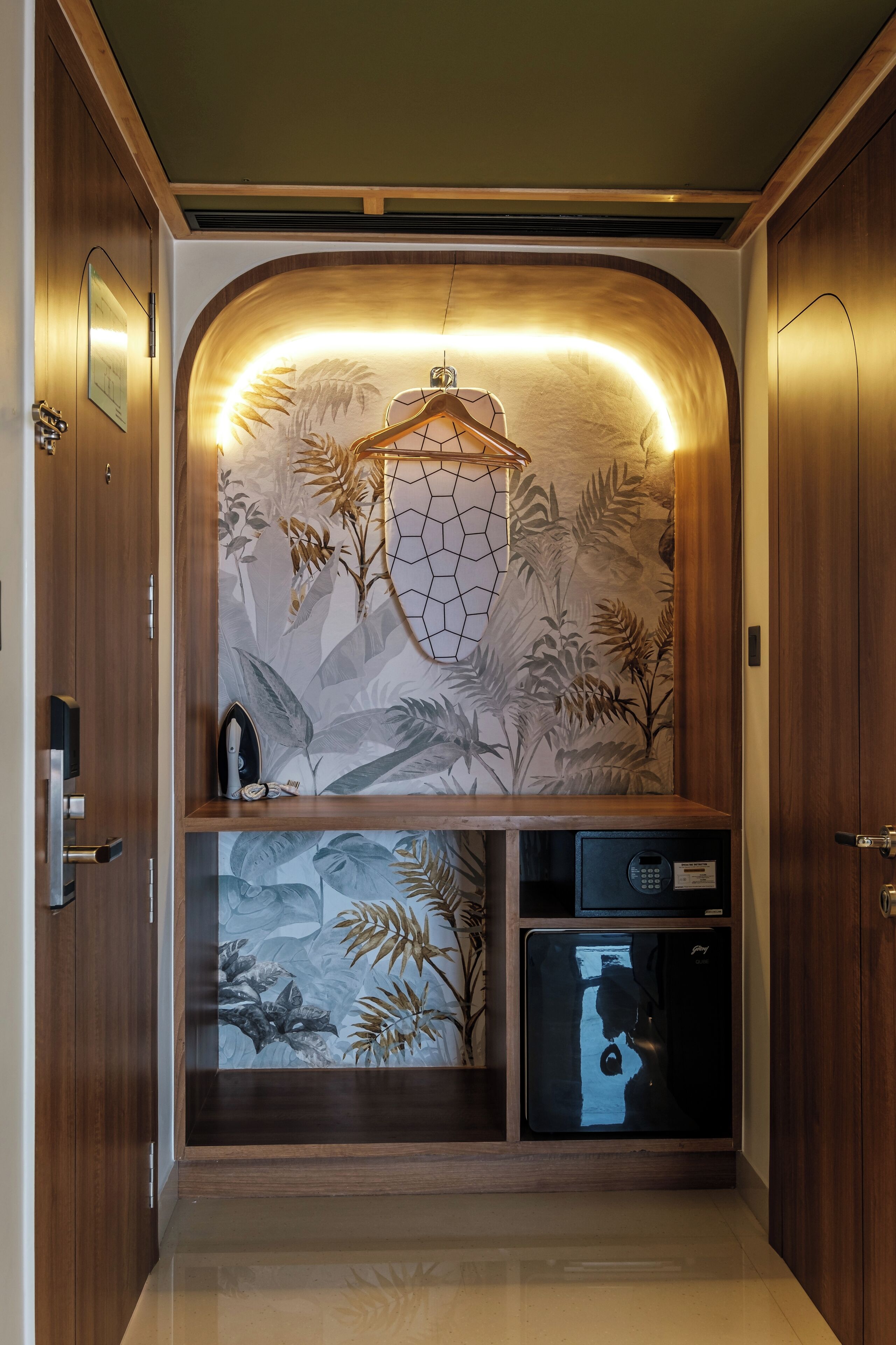 1 bedroom, minibar, in-room safe, laptop workspace