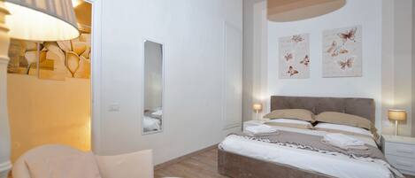 Standard Apartment, Multiple Bedrooms (Casina Di Giada) | 2 bilik tidur, Wi-fi percuma, cadar katil