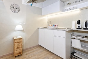 Departamento estándar, 2 habitaciones, microondas (Casina Di Giada) | Cocina privada