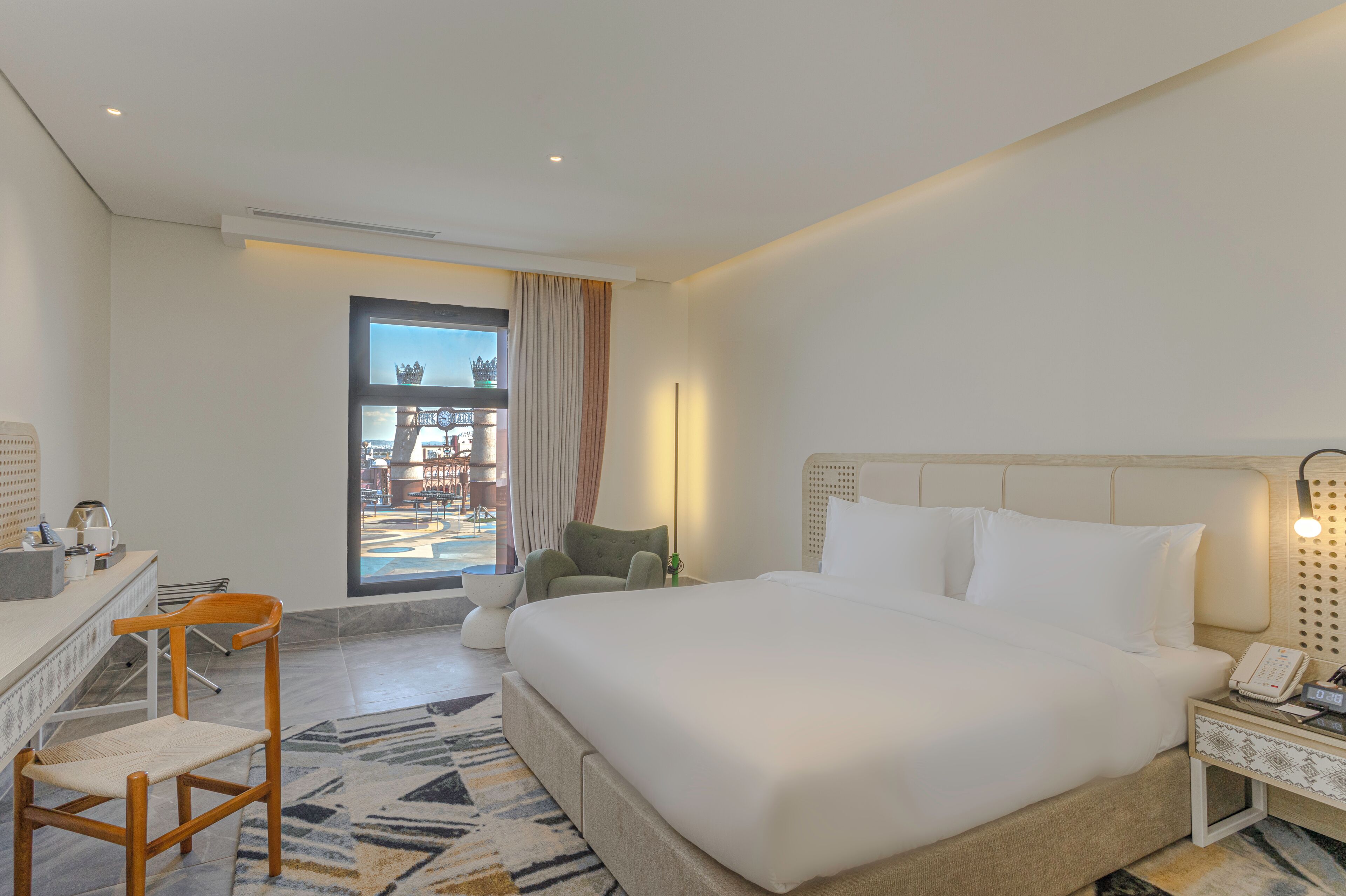 Habitació Deluxe, 1 llit de matrimoni gran | 1 dormitori, habitacions insonoritzades i wifi gratuïta 