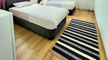 Chambre Standard avec lits jumeaux | Literie de qualité supérieure, matelas Select Comfort