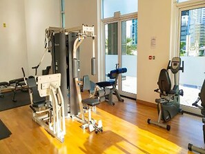 Gym -  Yogi - Serene Romance in a Stylish Studio with City Views (Dubai)