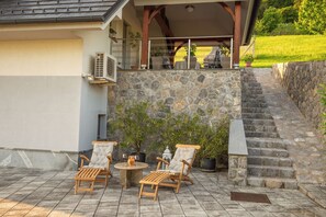 Terrace/patio - Vineyard cottage Jelenov hrib (Smarjeske Toplice)