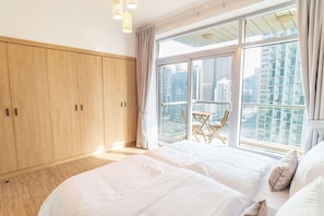 2 bedrooms, desk, iron/ironing board, free WiFi