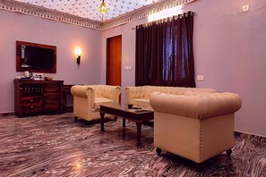 Comfort Tent - The Sky Imperial  Nakoda Green Valley  (Nathdwara)