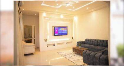 Maison Sympathique , Simplifiez-vous la vie Dans ce Logement Paisible et Central