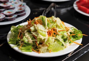 Tägliches inbegriffenes großes Frühstück