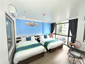 Familien-Doppelzimmer | Hochwertige Bettwaren, Minibar, Schreibtisch