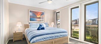 13 bedrooms,6.5 bathroom, sleeps 40+, playgrounds, giant checkers, table tennis