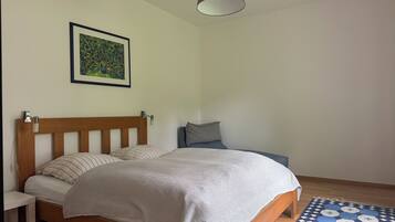 1 habitación, cuna de viaje, wifi gratis y ropa de cama