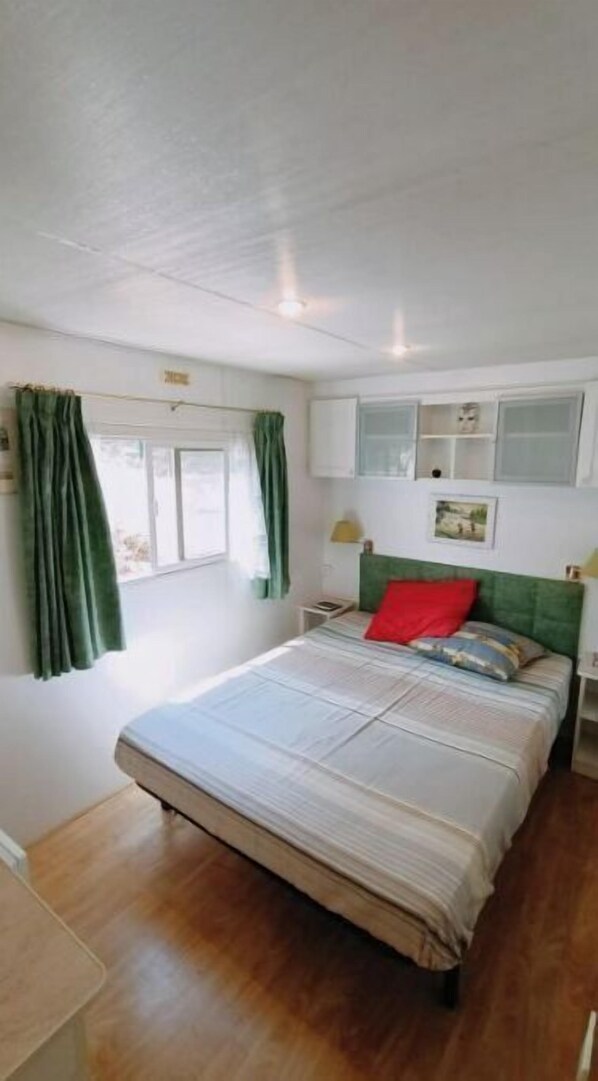 2 chambres, draps fournis