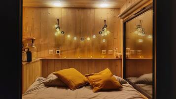 1 habitación y ropa de cama