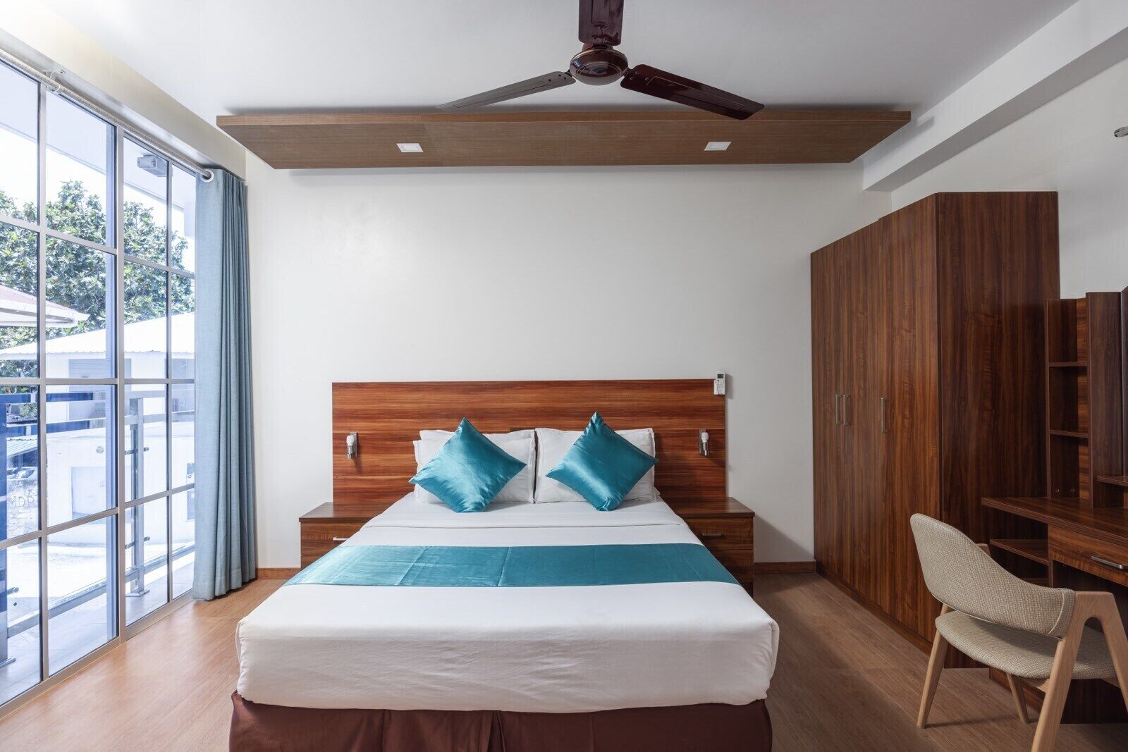 Habitación Deluxe doble | Wifi gratis y ropa de cama