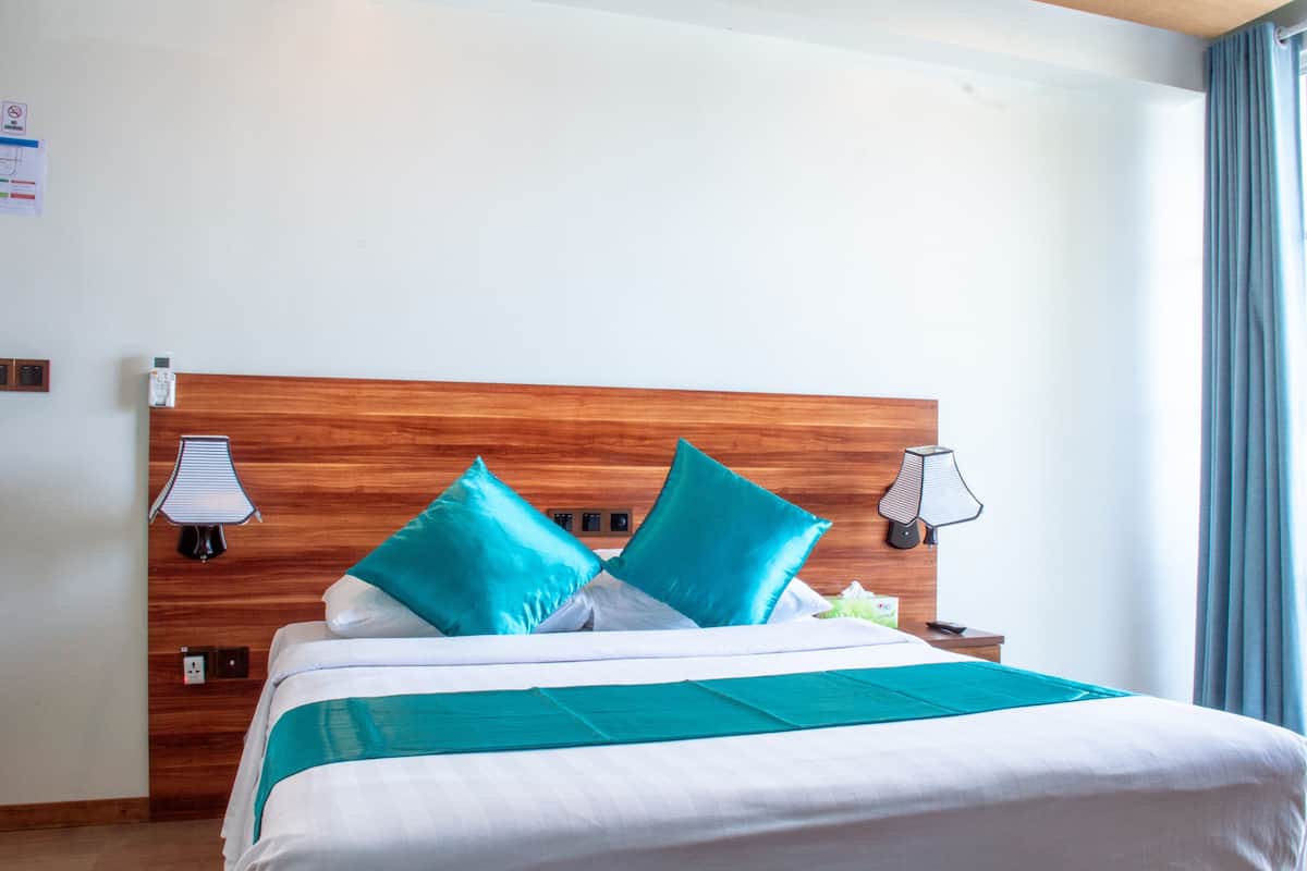 Habitación Deluxe doble | Wifi gratis y ropa de cama