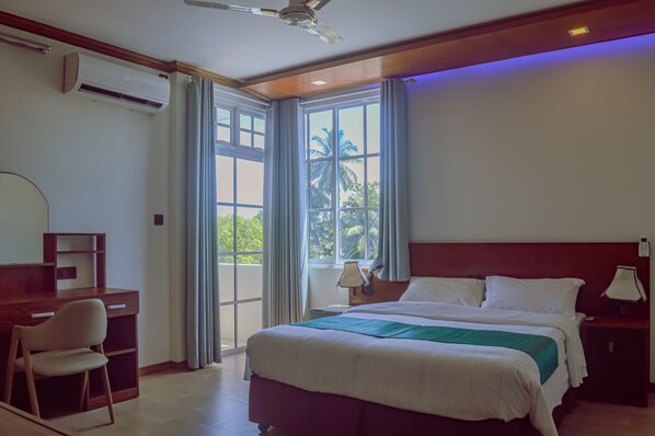 Superior Double Room | Free WiFi, bed sheets