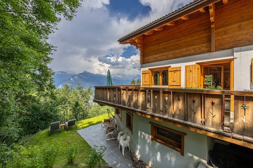 Chalet La Vue - hammam, pet friendly, amazing view