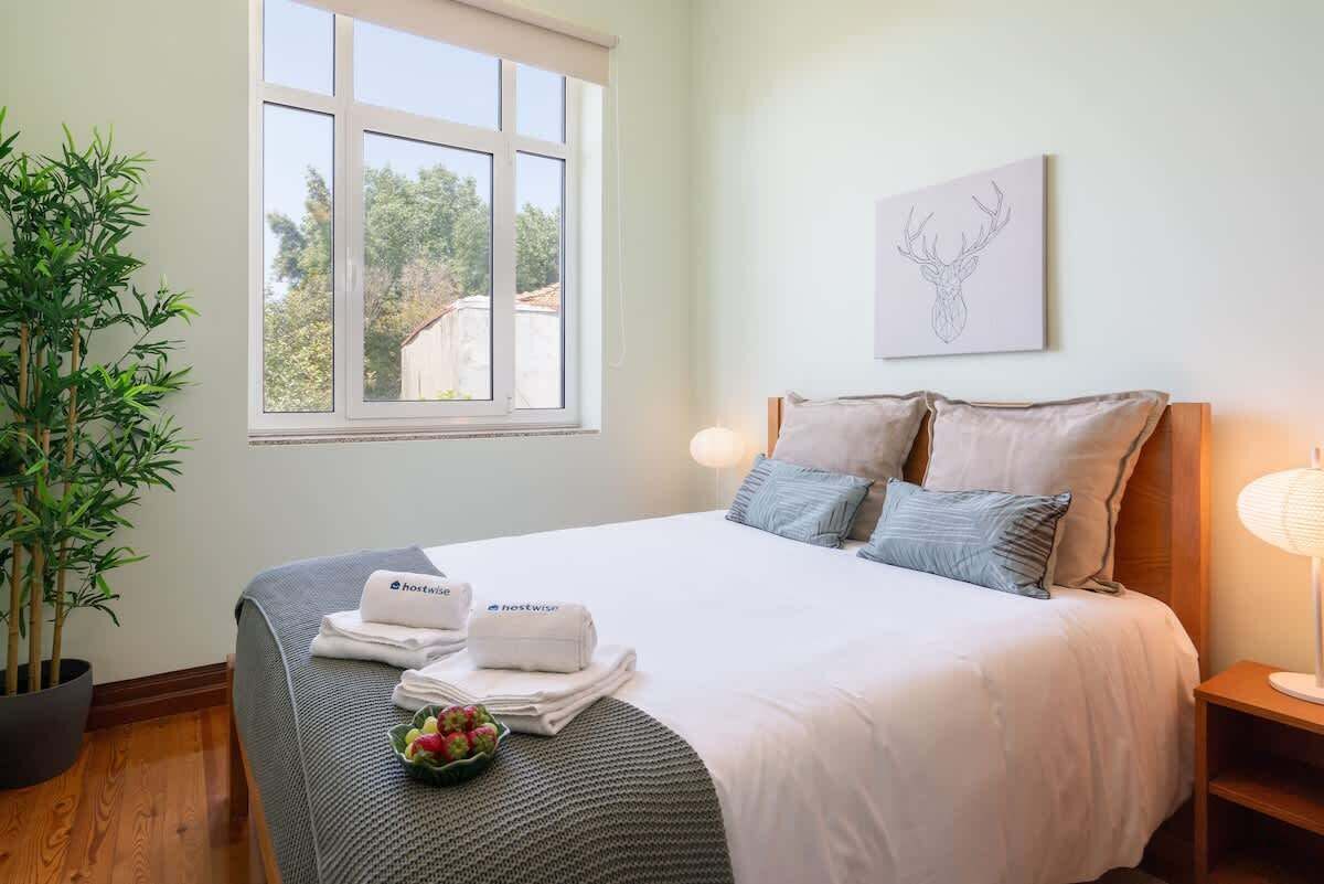 2 多间卧室、熨斗/熨衣板、旅行婴儿床、WiFi