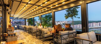The Great Airport Hotel