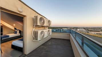 Connected Family Rooms | Terraza o patio