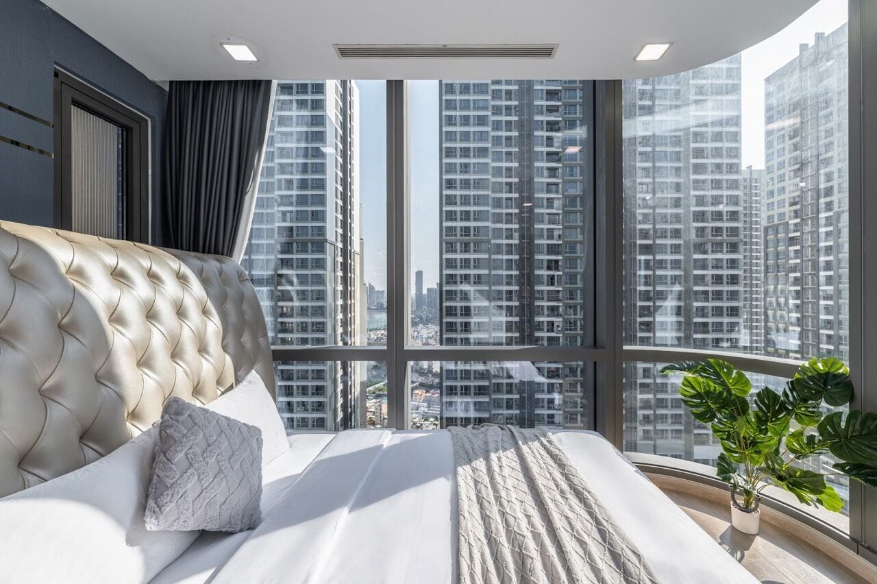 Appartamento Deluxe, 2 camere da letto, balcone, vista città | Biancheria da letto di alta qualità, materassi Select Comfort