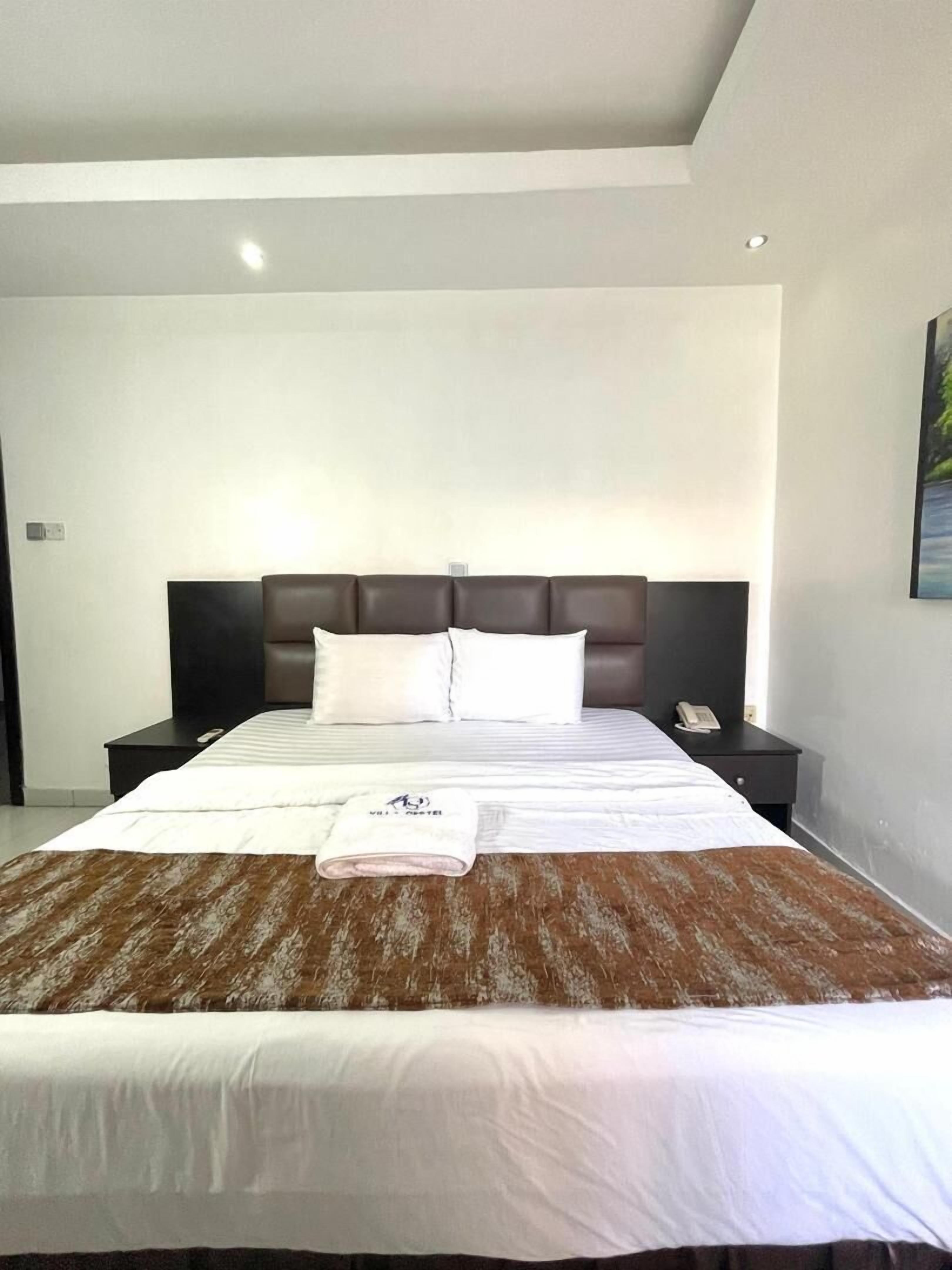 Classic Room | Memory foam beds, individually furnished, desk, laptop workspace