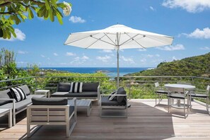 Outdoor dining - SOLYMAR by WIMCO St. Barth Properties (Camaruche)