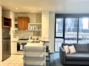 Fridge, microwave, oven, stovetop