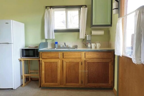 4 - Pond Cabin - Mansfield Woods Cabins