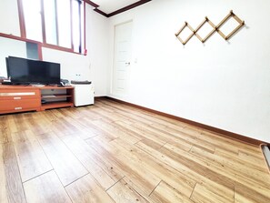 トラディショナル ダブルルーム | 客室ごとに異なる装飾、客室ごとに異なるインテリア、WiFi (無料)