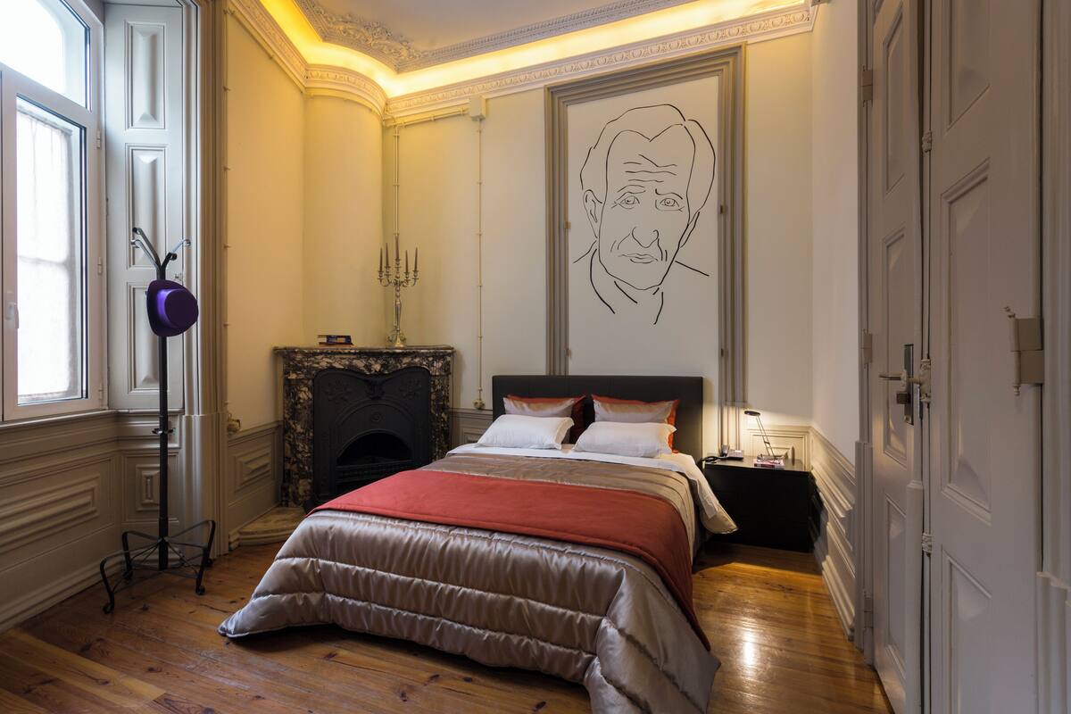 Double Room, Private Bathroom | In-room safe, soundproofing, iron/ironing board (on request)