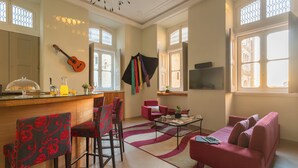 Unclassified image, 4 of 29, button - Serenata Hostel (Coimbra)