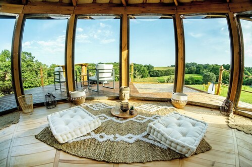 Magnificent Ecolodge in the heart of the Hautes-Pyrénées.