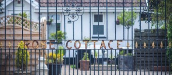 Rose Cottage - 3 Bed Cottage - New Hedges - Tenby