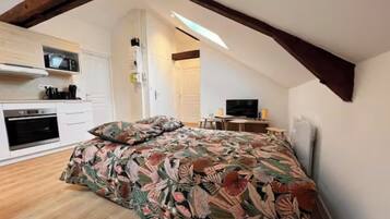 2 chambres, fer et planche Ă repasser, Wi-Fi, draps fournis