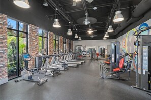 Fitness facility - Minutes from all attractions, private pool and Resort Community amenities (Davenport)