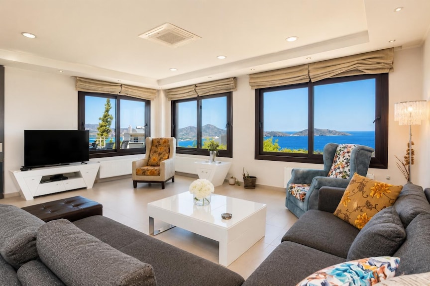 Villa Panorama - Cinq Chambres Villa, Couchages 10 - Ágios Nikólaos